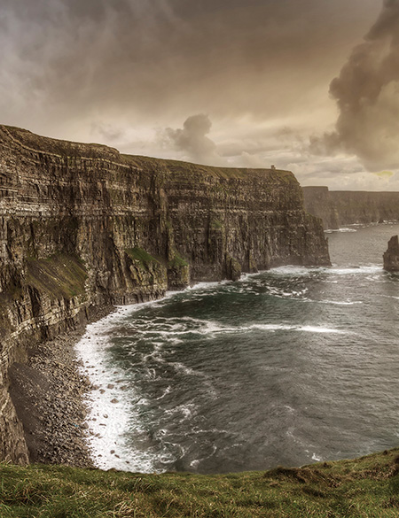 ESSENCE CLIFF INSPIRATION WEB